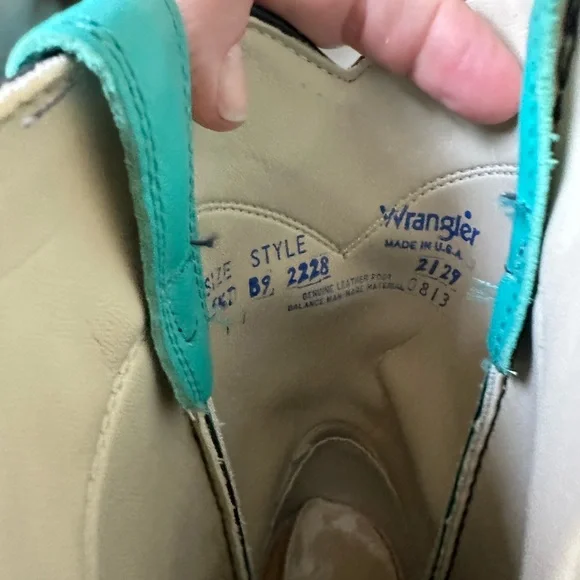 Vintage wrangler roper women’s or kids  teal boots made in USA - Picture 10 of 13
